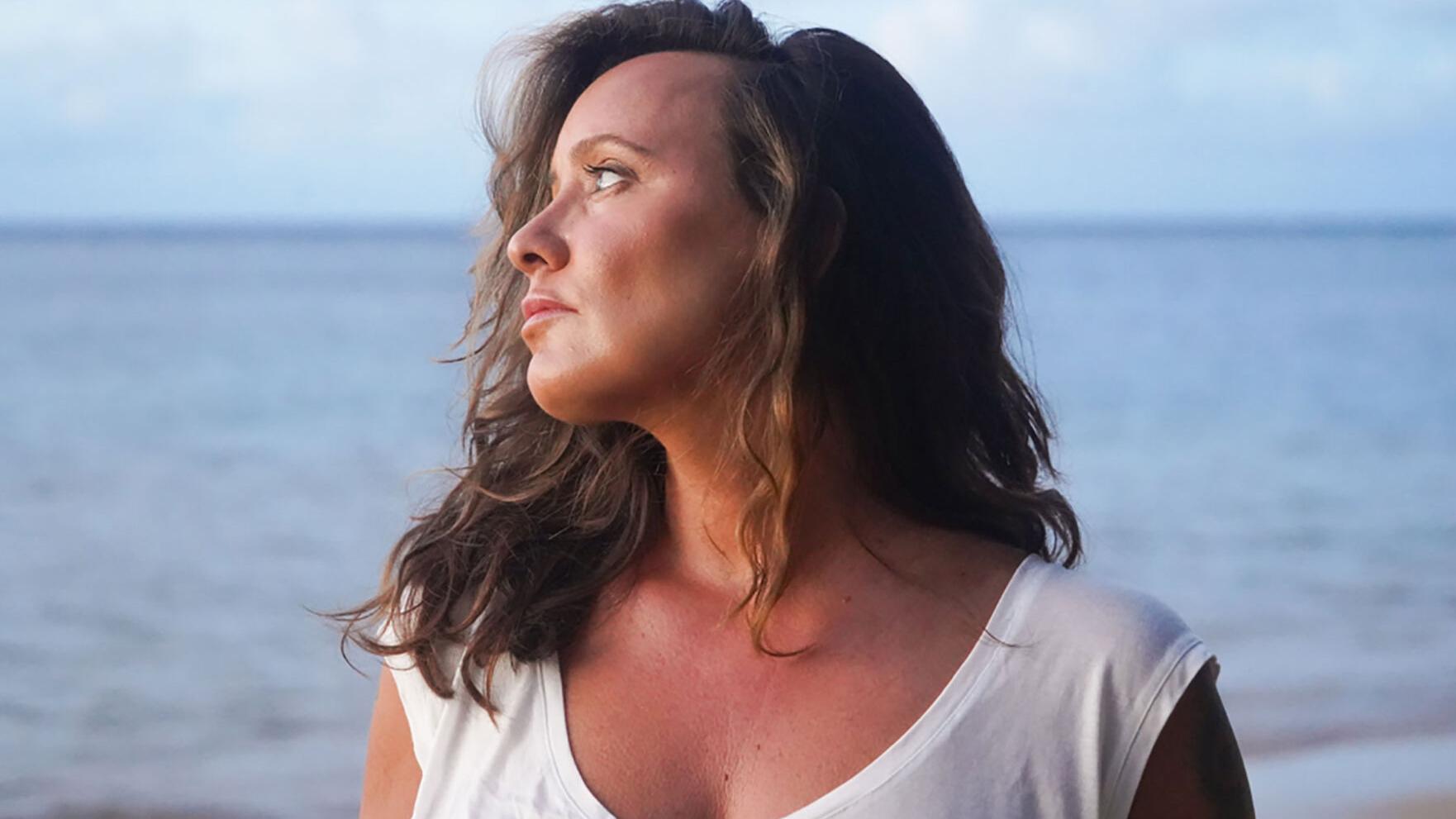 Courtney Jaye, <i>Hymns and Hallelucinations</i>